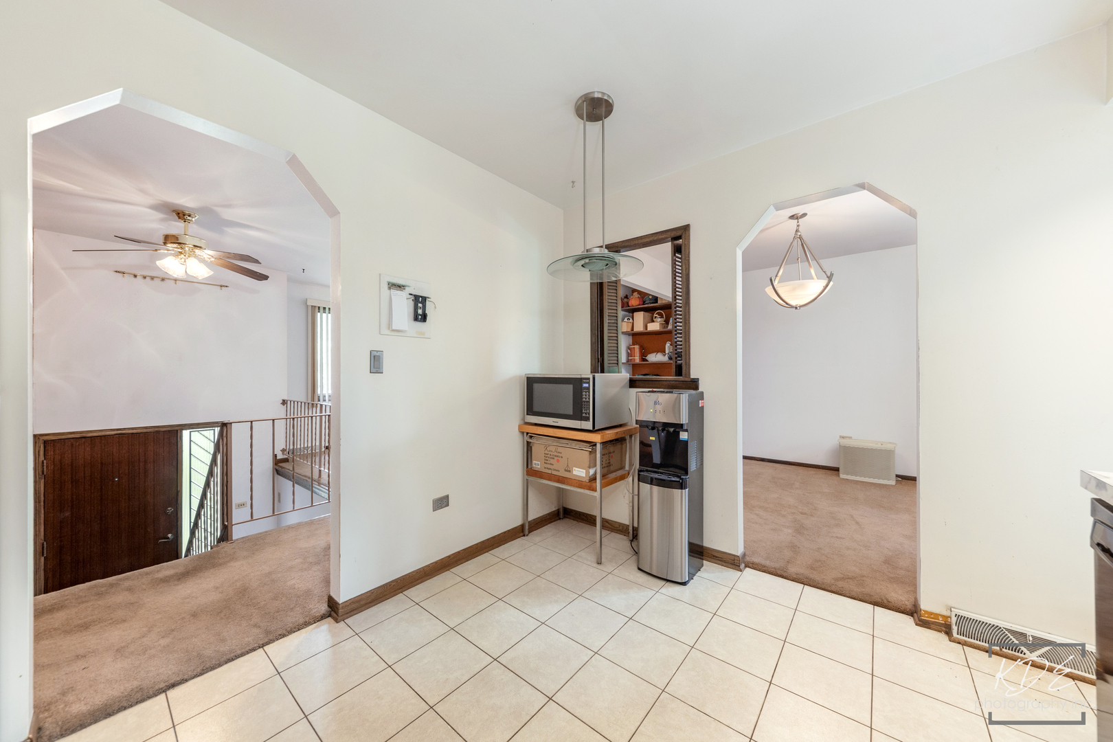 3n606 Locust Avenue Property Photo 12