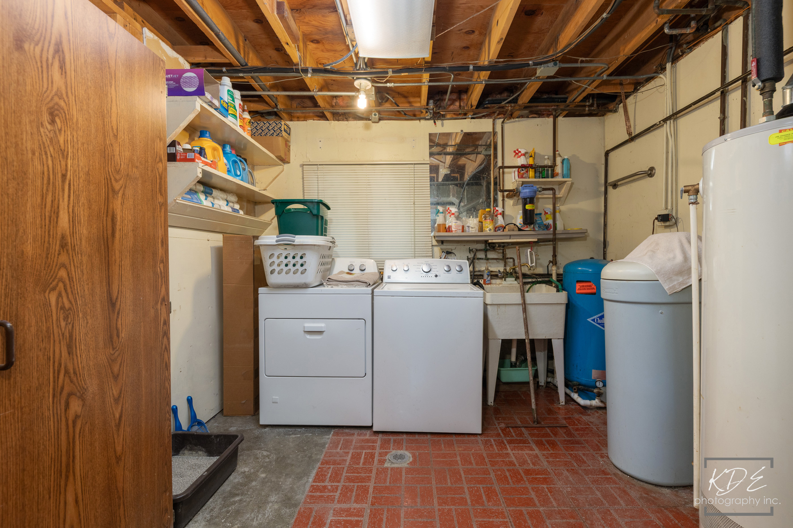 3n606 Locust Avenue Property Photo 24