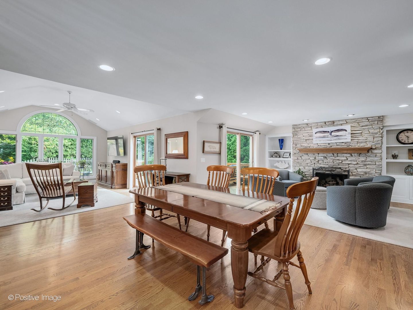 12724271 Property Photo 14