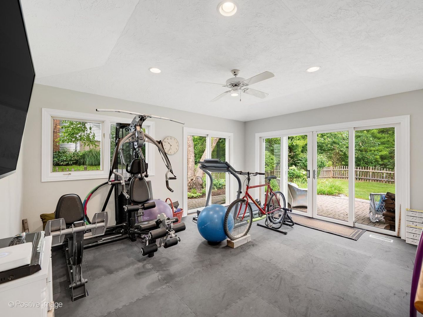 12724271 Property Photo 22