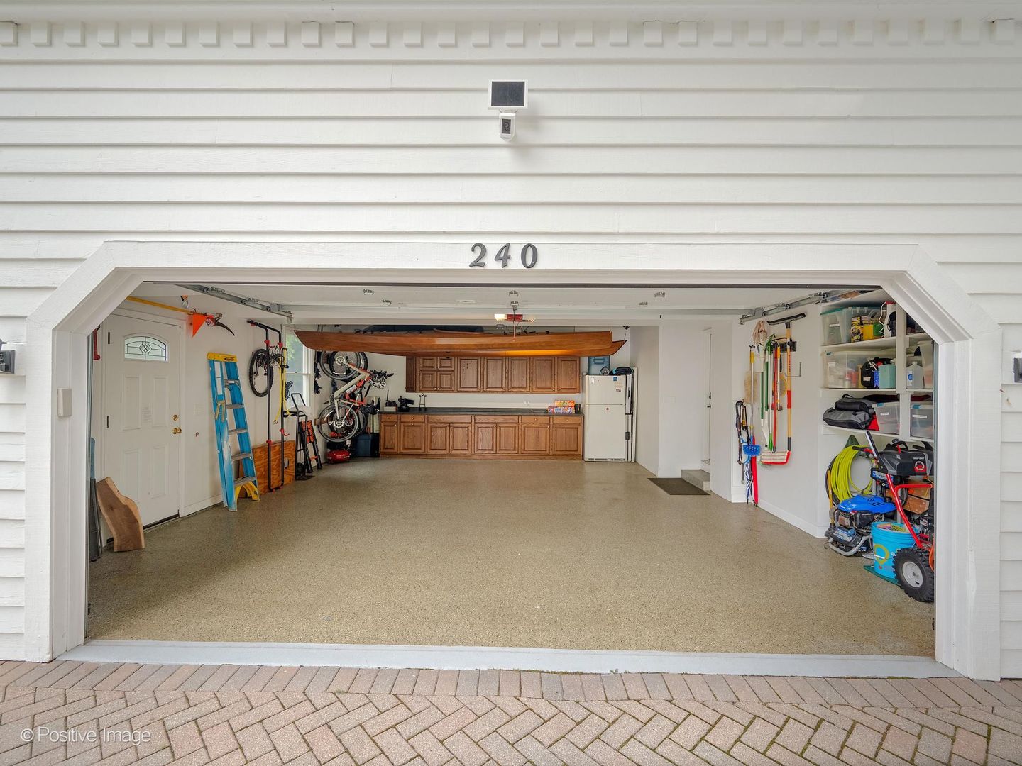 12724271 Property Photo 36