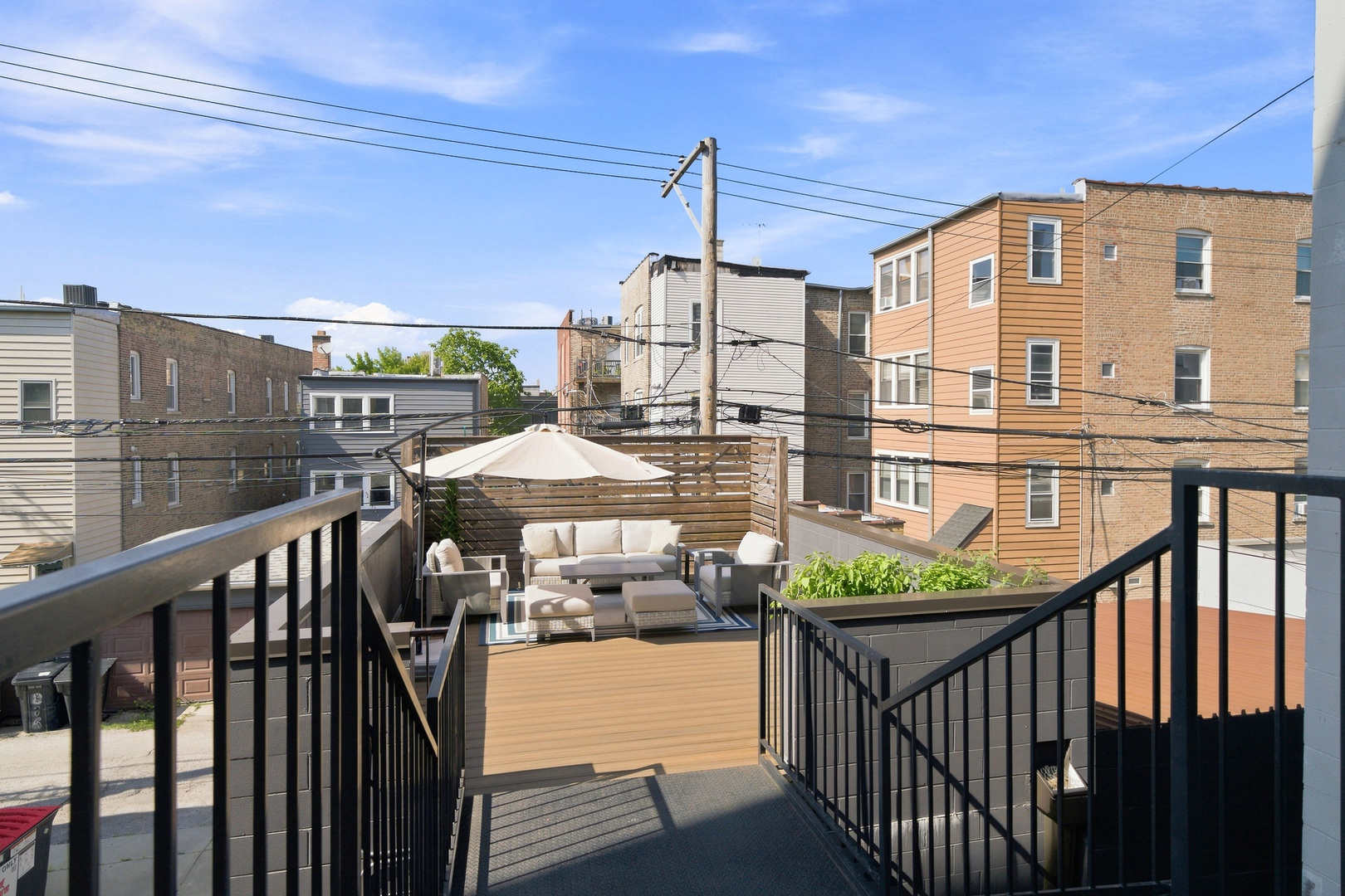 2210 W Chicago Avenue 2e Property Photo 22