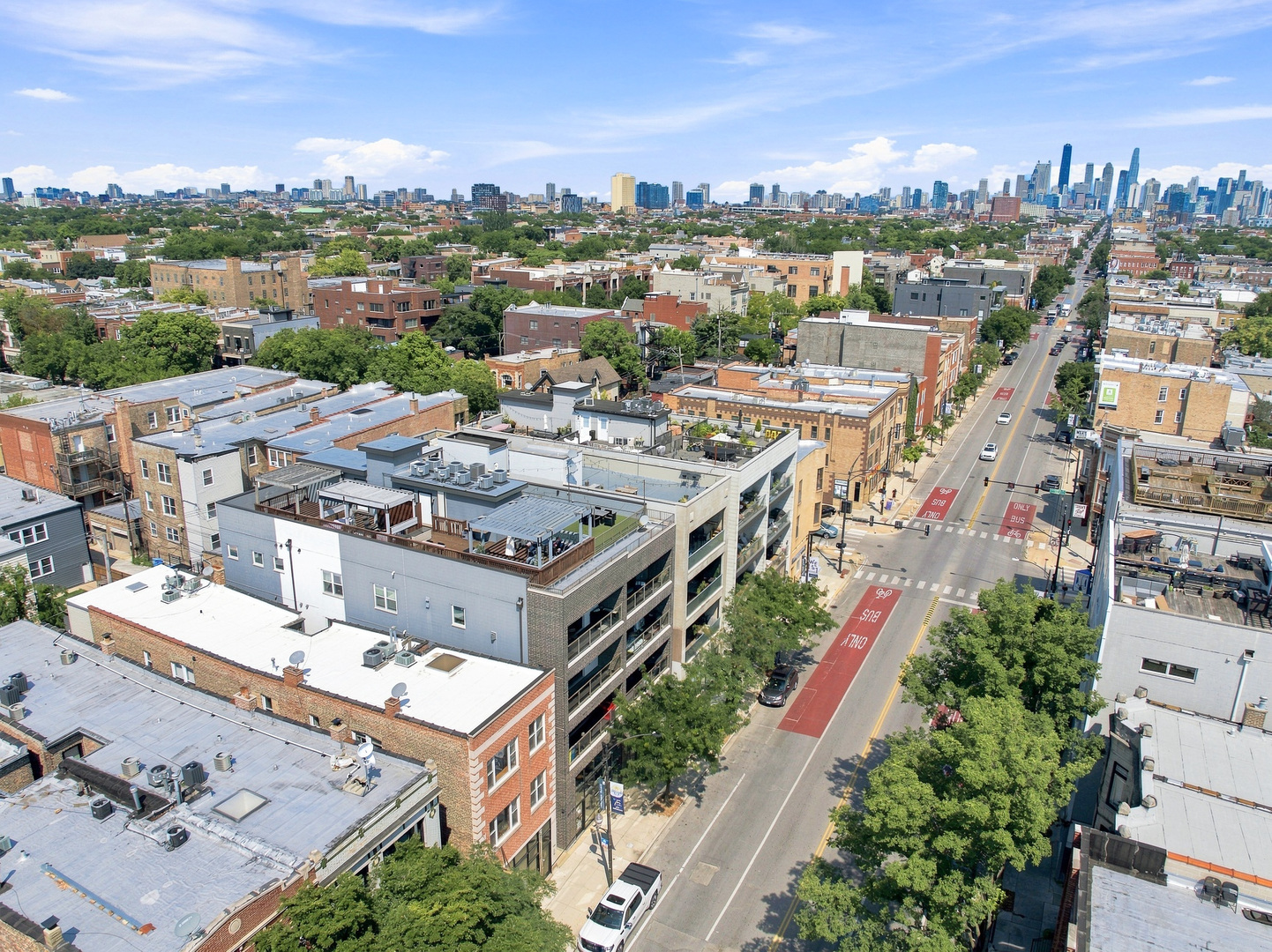 2210 W Chicago Avenue 2e Property Photo 25
