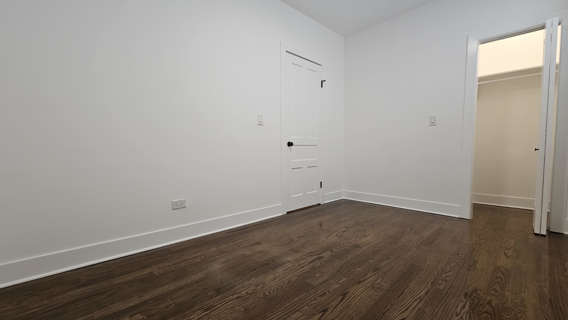 2541 N Southport Avenue 2r Property Photo 17
