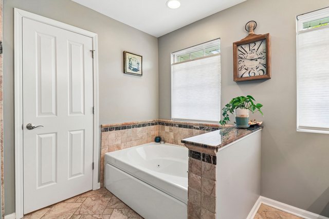 1214 Walnut Glen Drive Property Photo 15