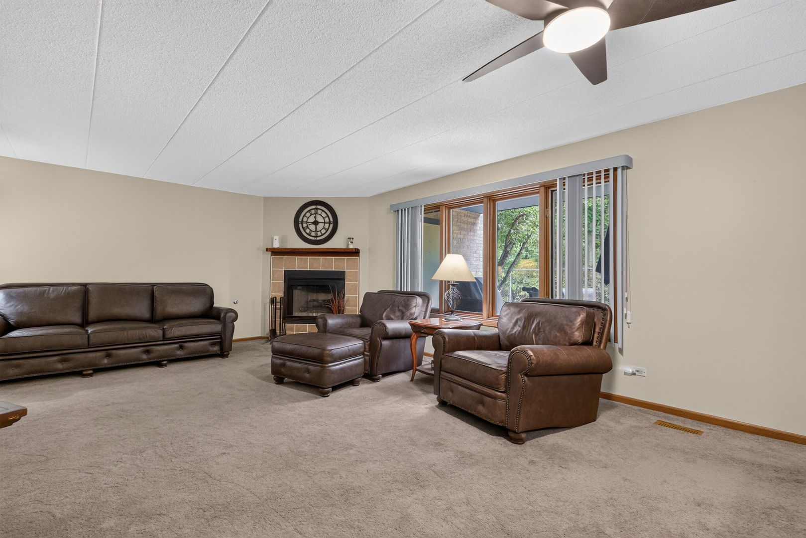 2752 Harbor Drive Property Photo 8