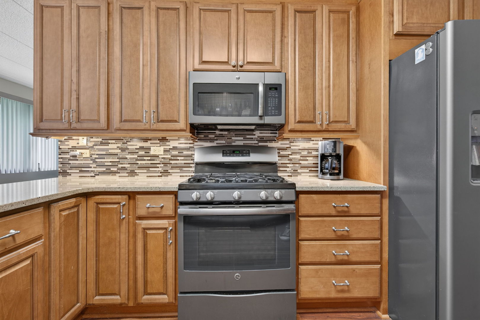 2752 Harbor Drive Property Photo 14