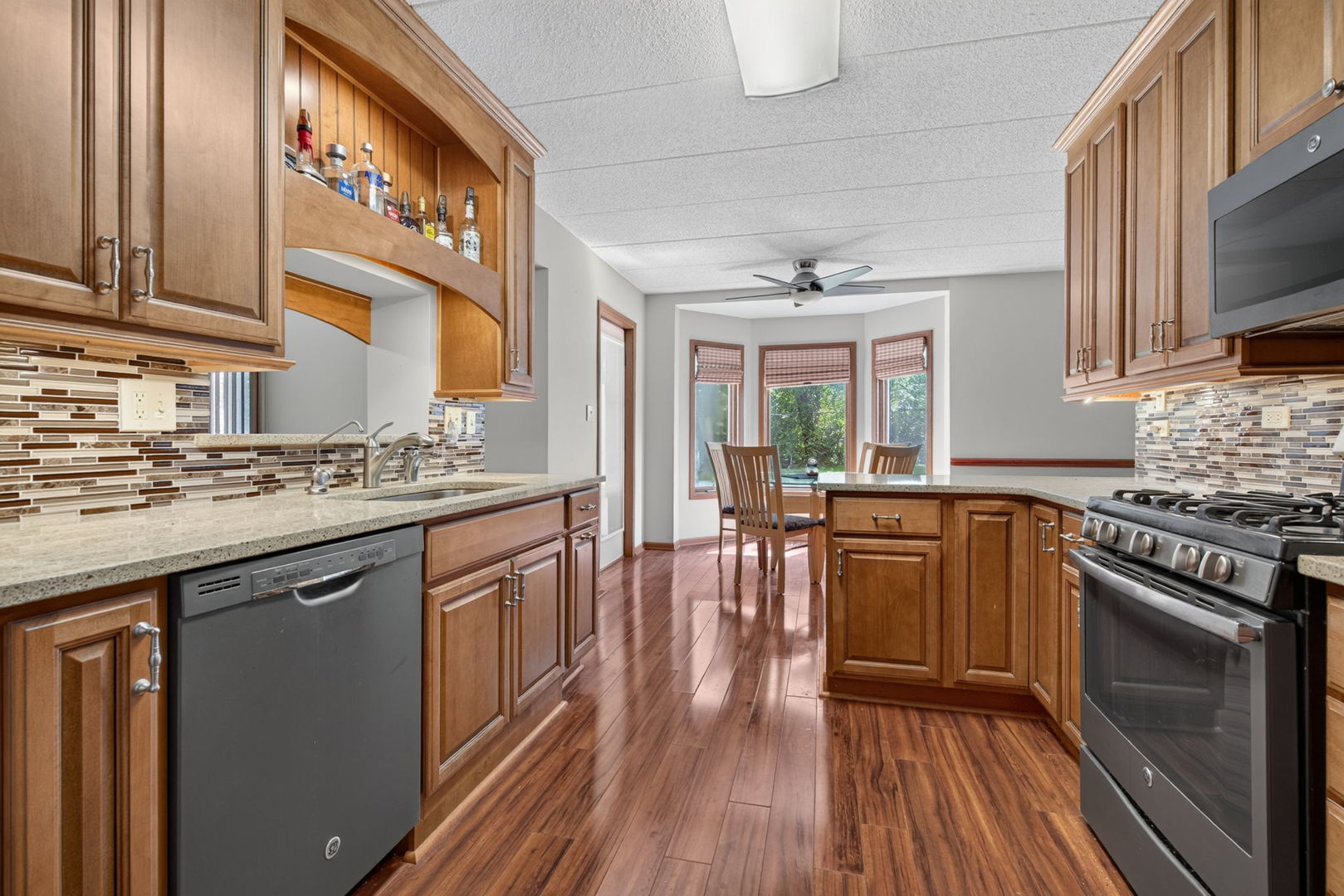 2752 Harbor Drive Property Photo 16