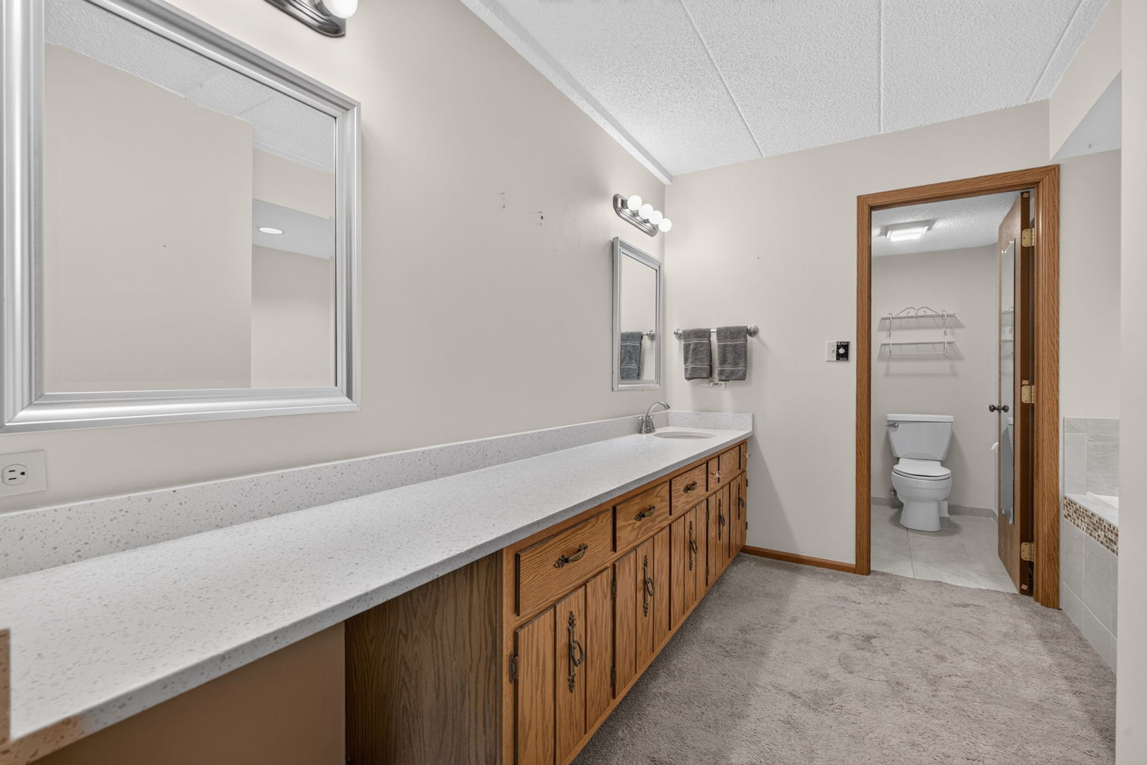 2752 Harbor Drive Property Photo 25