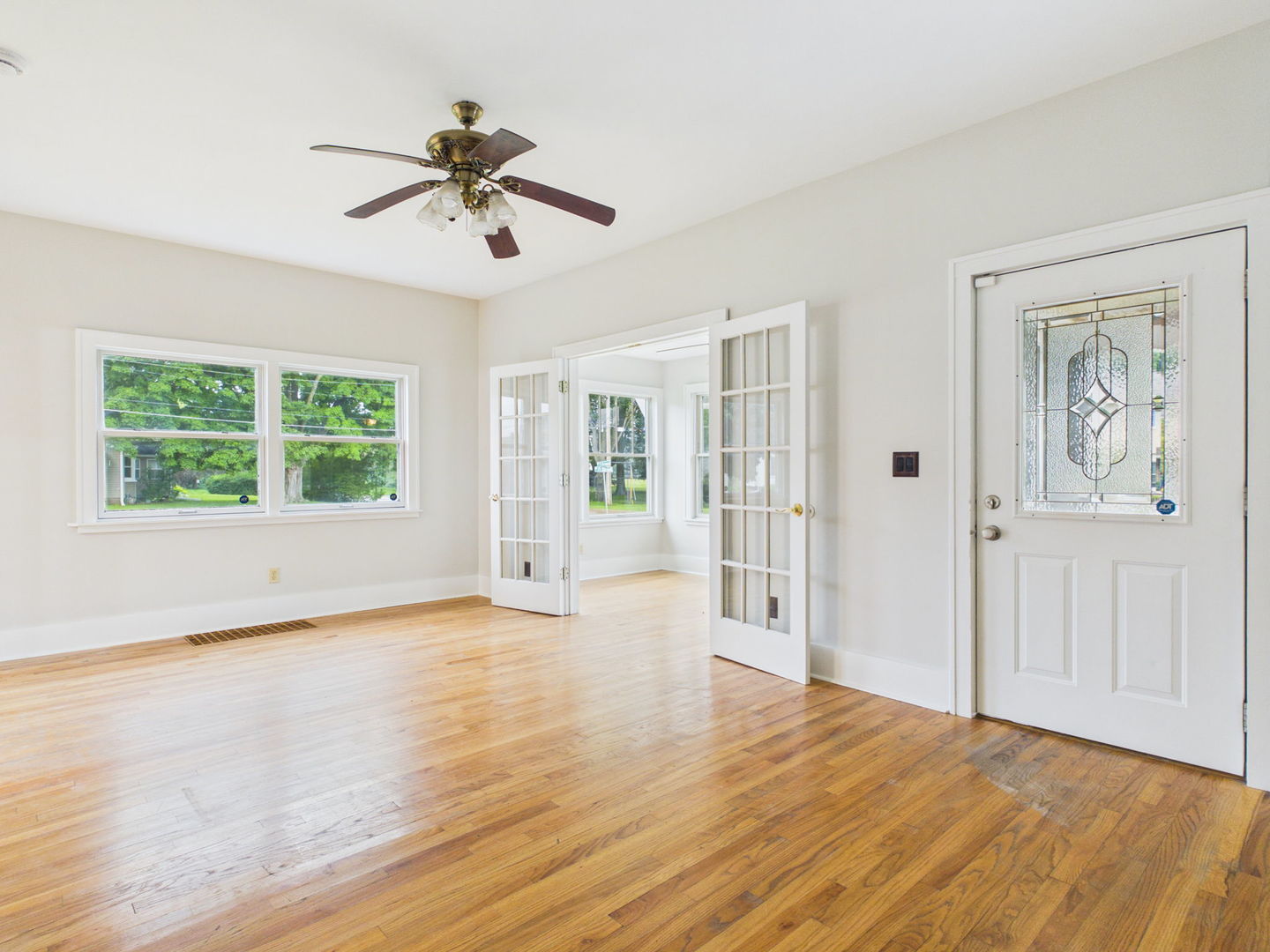 1516 21st Avenue Property Photo 6