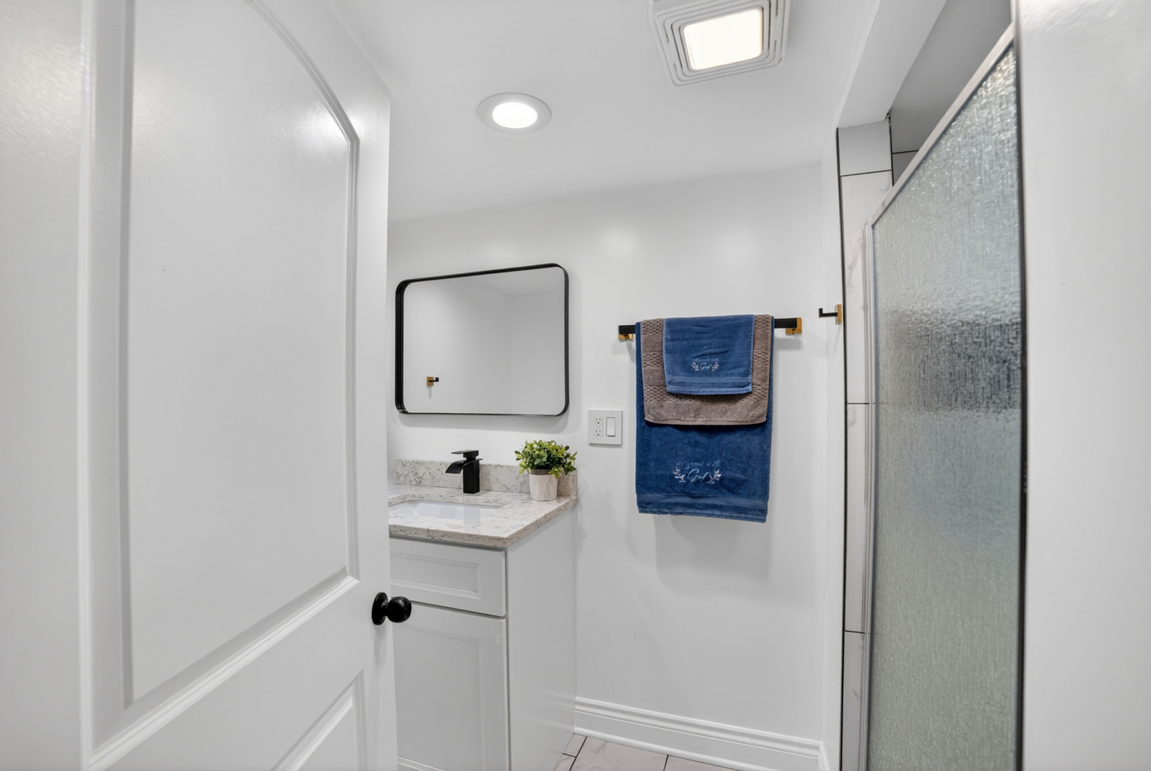 123 W 104th Place Property Photo 37