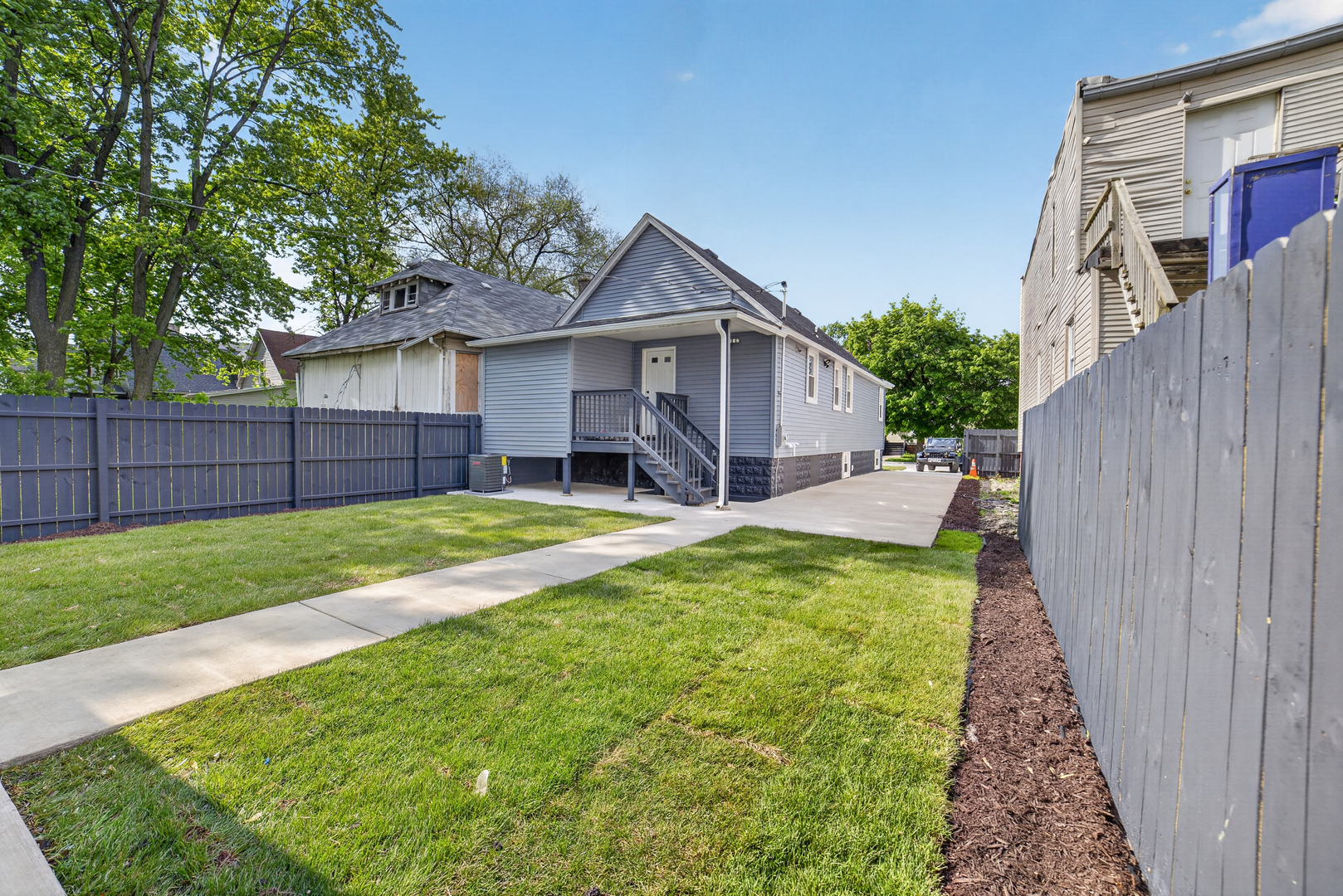 123 W 104th Place Property Photo 43