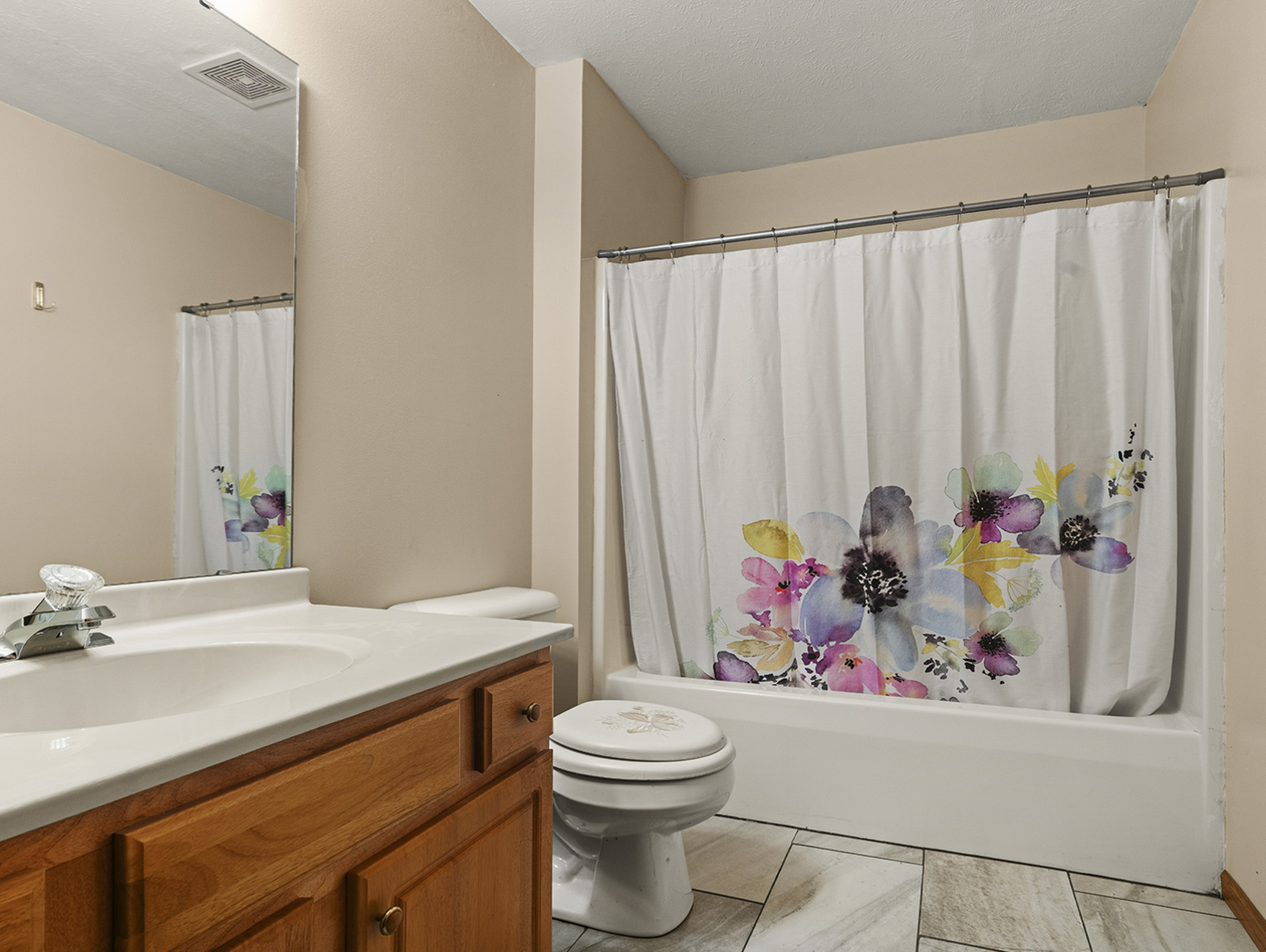 7721 Creek Bend 7721 Property Photo 14