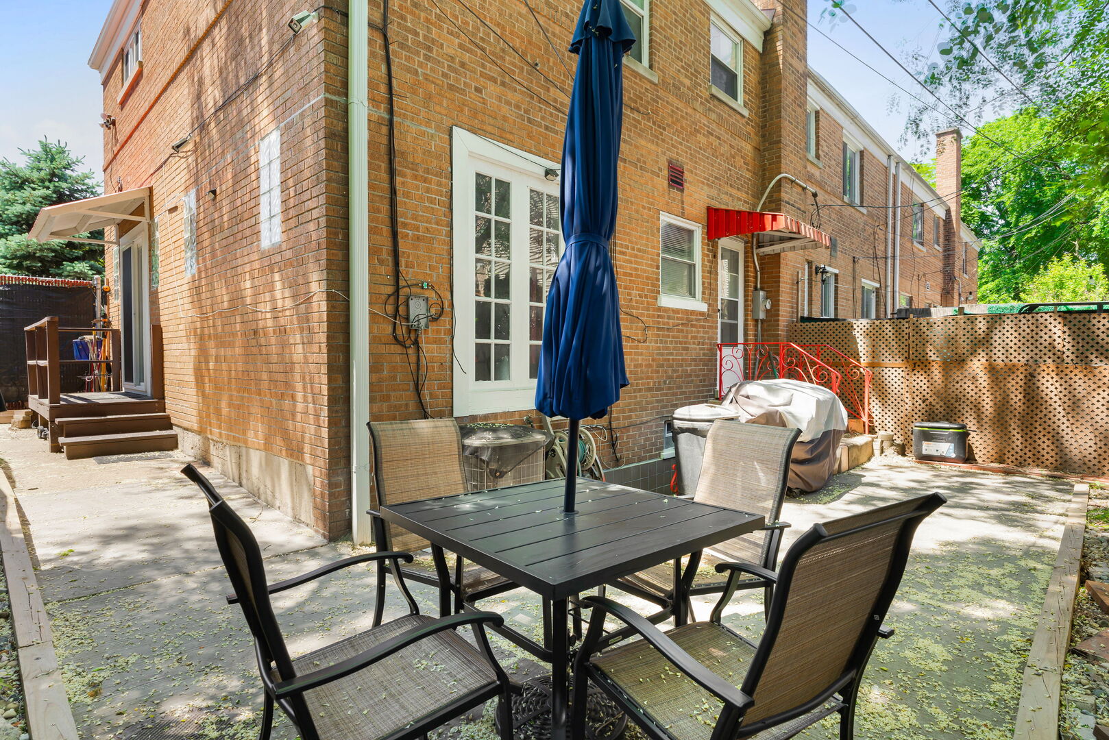 1751 W Chase Avenue Property Photo 20