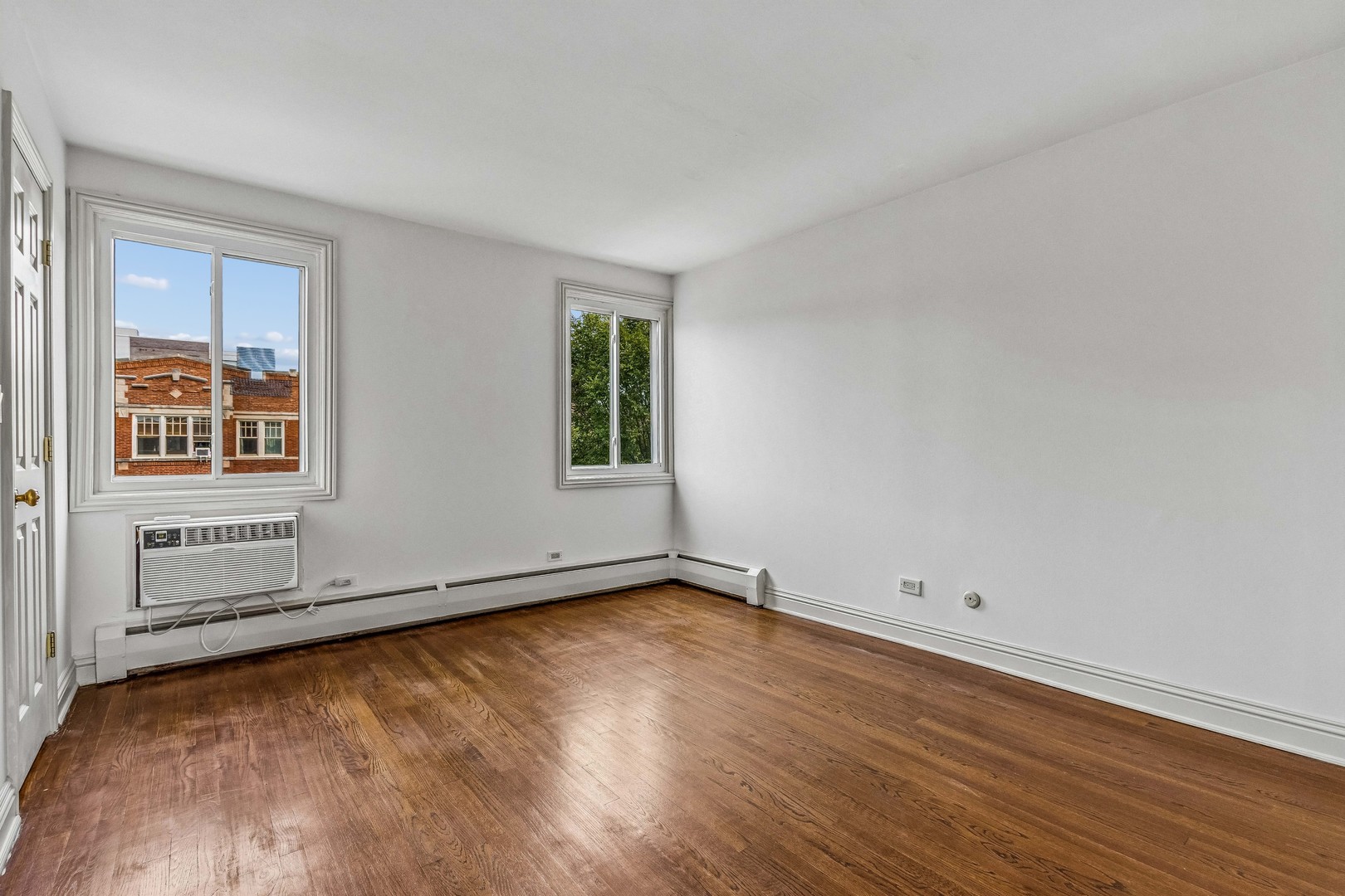 777 Hinman Avenue 35 Property Photo 13