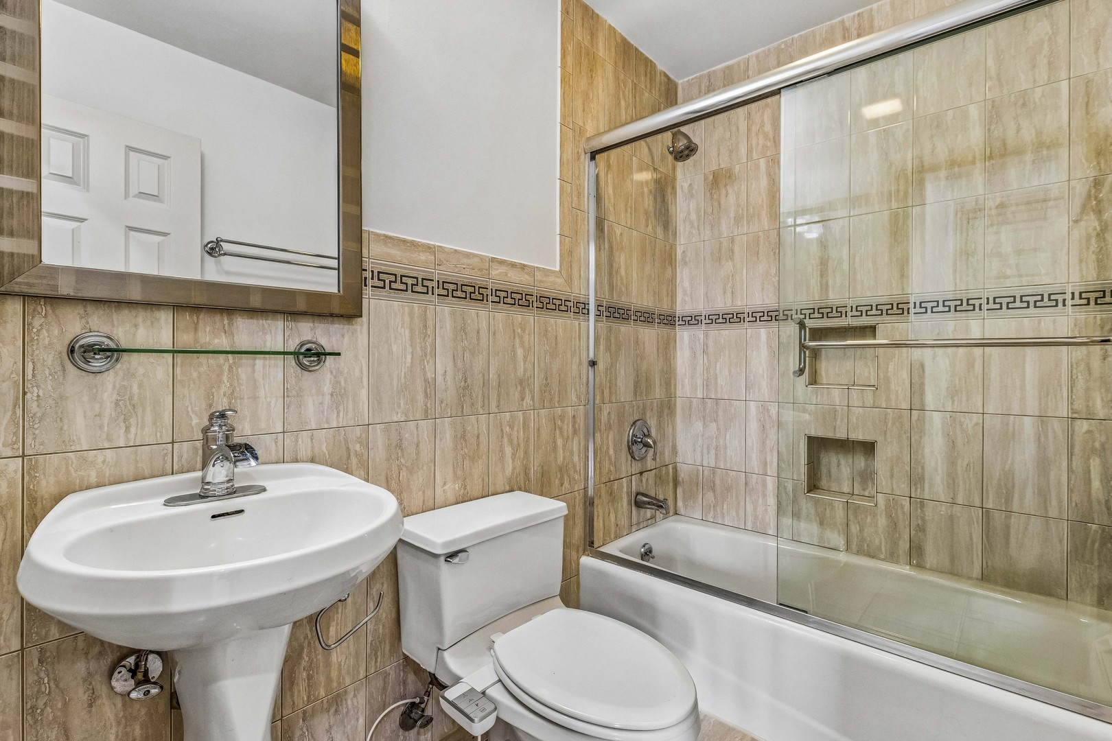 777 Hinman Avenue 35 Property Photo 19