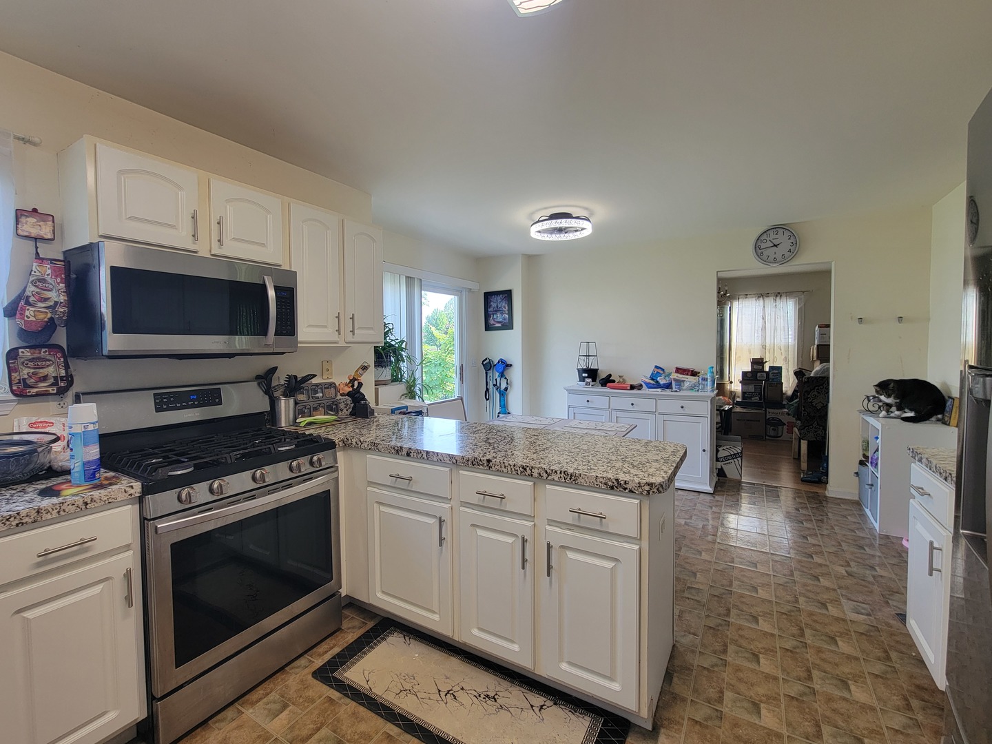 1202 E Greystone Drive Property Photo 2