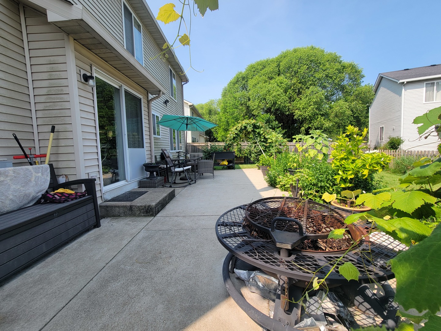 1202 E Greystone Drive Property Photo 5