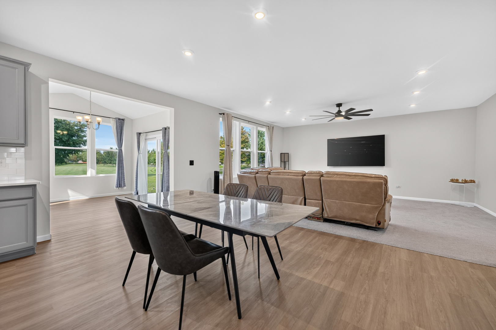 3667 Peregrine Way Property Photo 12