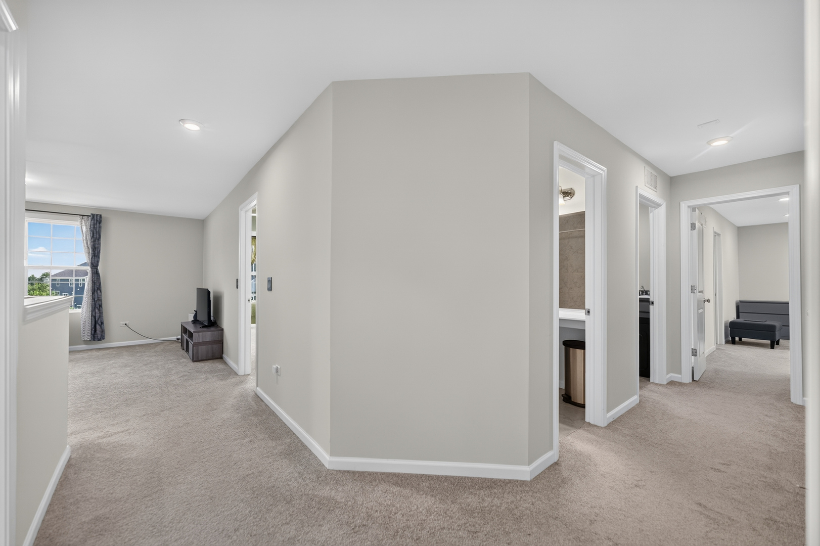 3667 Peregrine Way Property Photo 29