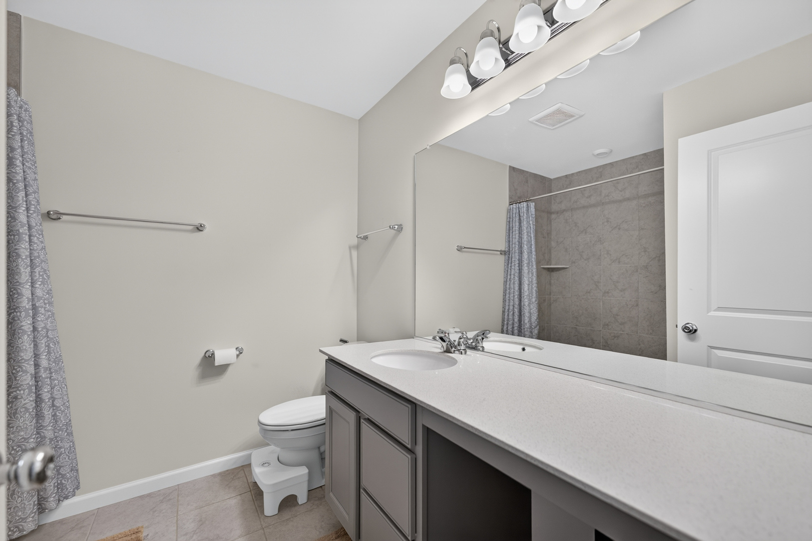 3667 Peregrine Way Property Photo 30