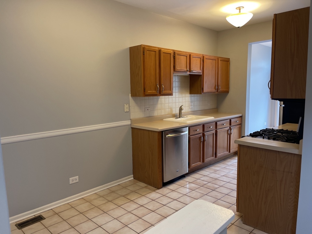 930 Mesa Drive Property Photo 4