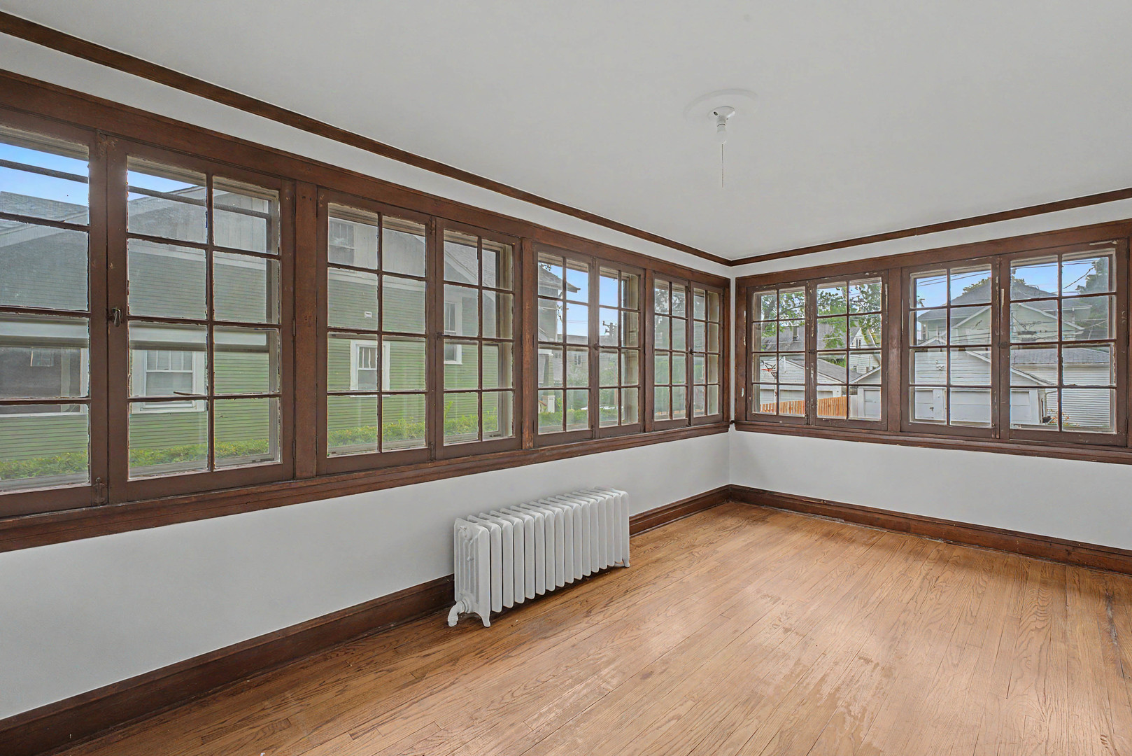24 N Belmont Avenue Property Photo 7