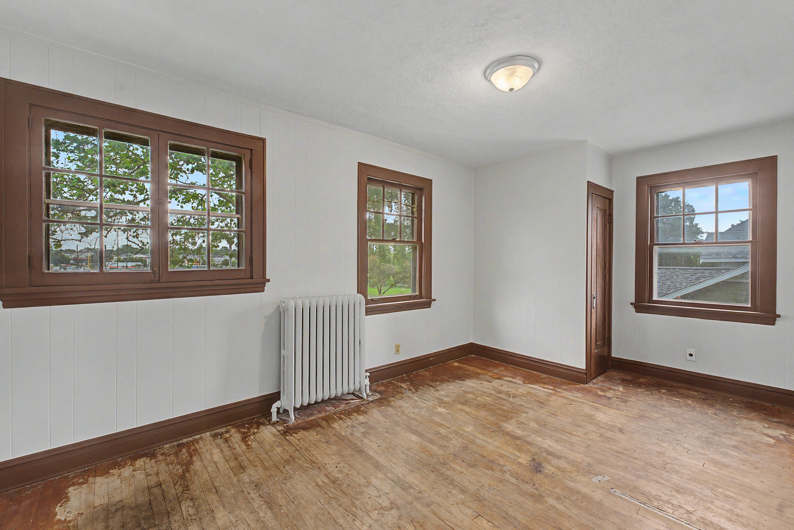 24 N Belmont Avenue Property Photo 16