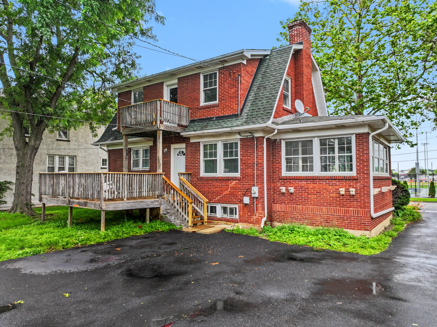 24 N Belmont Avenue Property Photo 22