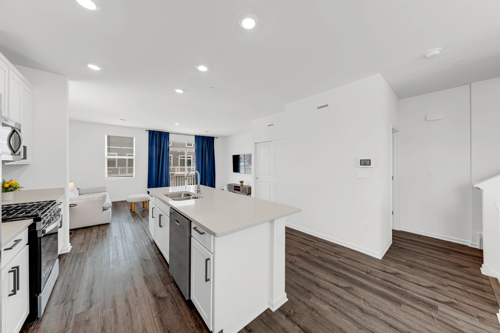 2101 Yellowstone Boulevard Property Photo 7