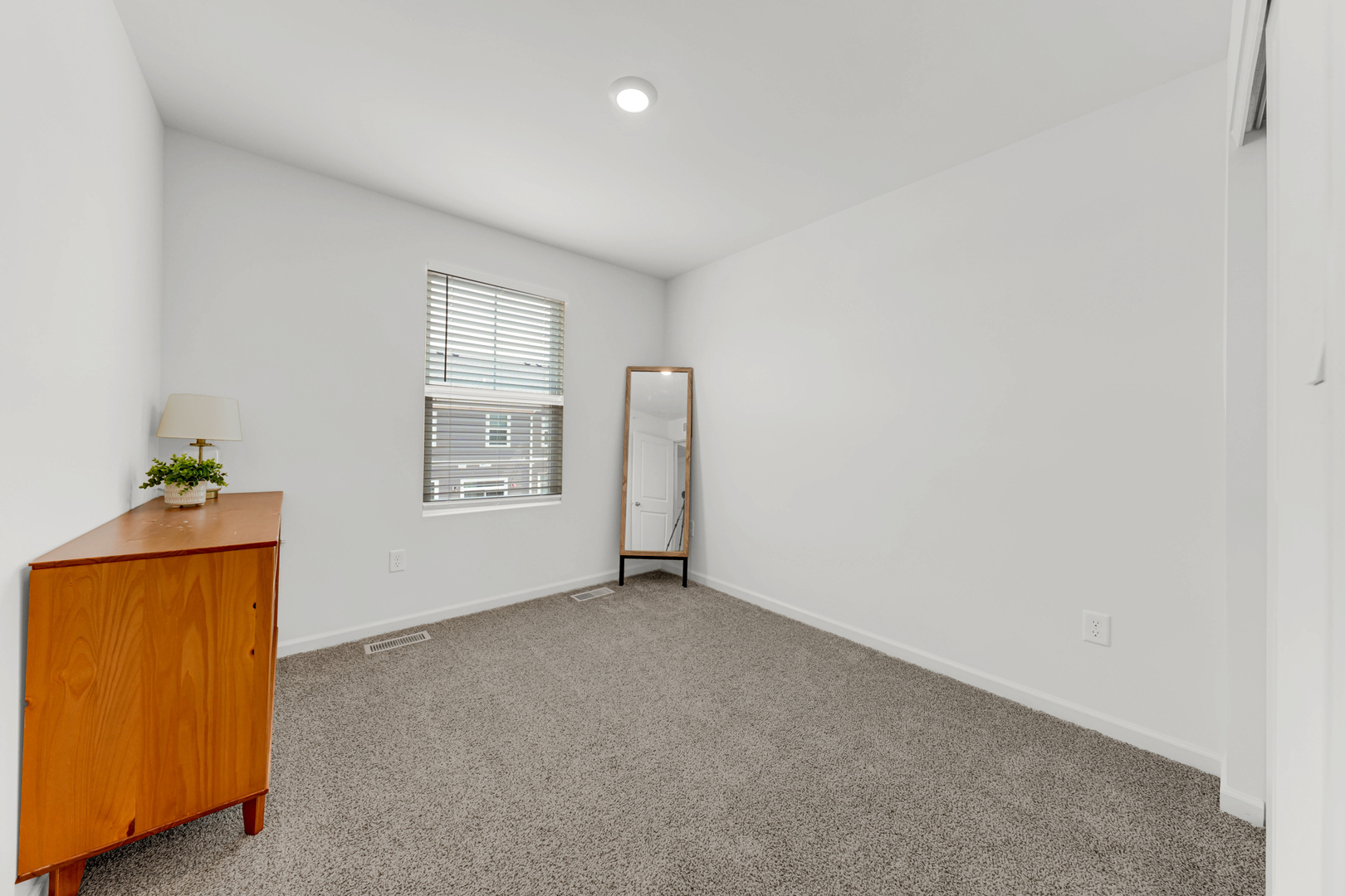 2101 Yellowstone Boulevard Property Photo 16