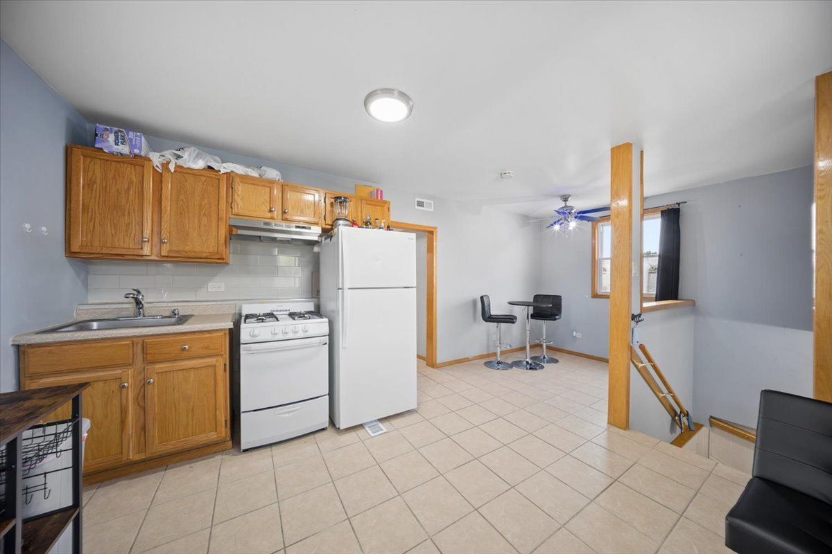 2519 S Kedzie Avenue Property Photo 17