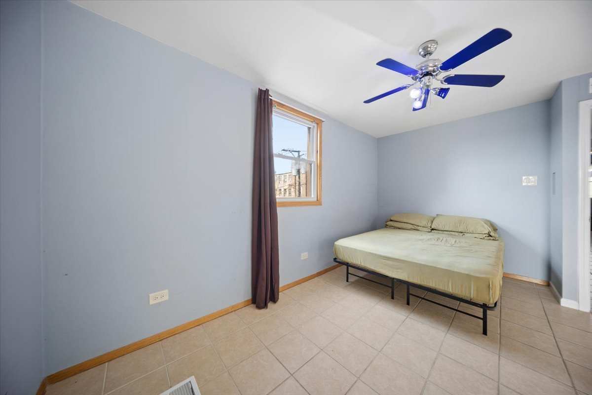 2519 S Kedzie Avenue Property Photo 20