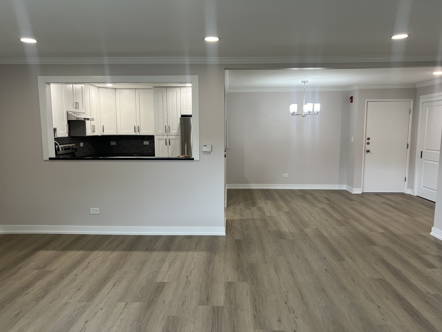 505 S Cleveland Avenue 207 Property Photo 3