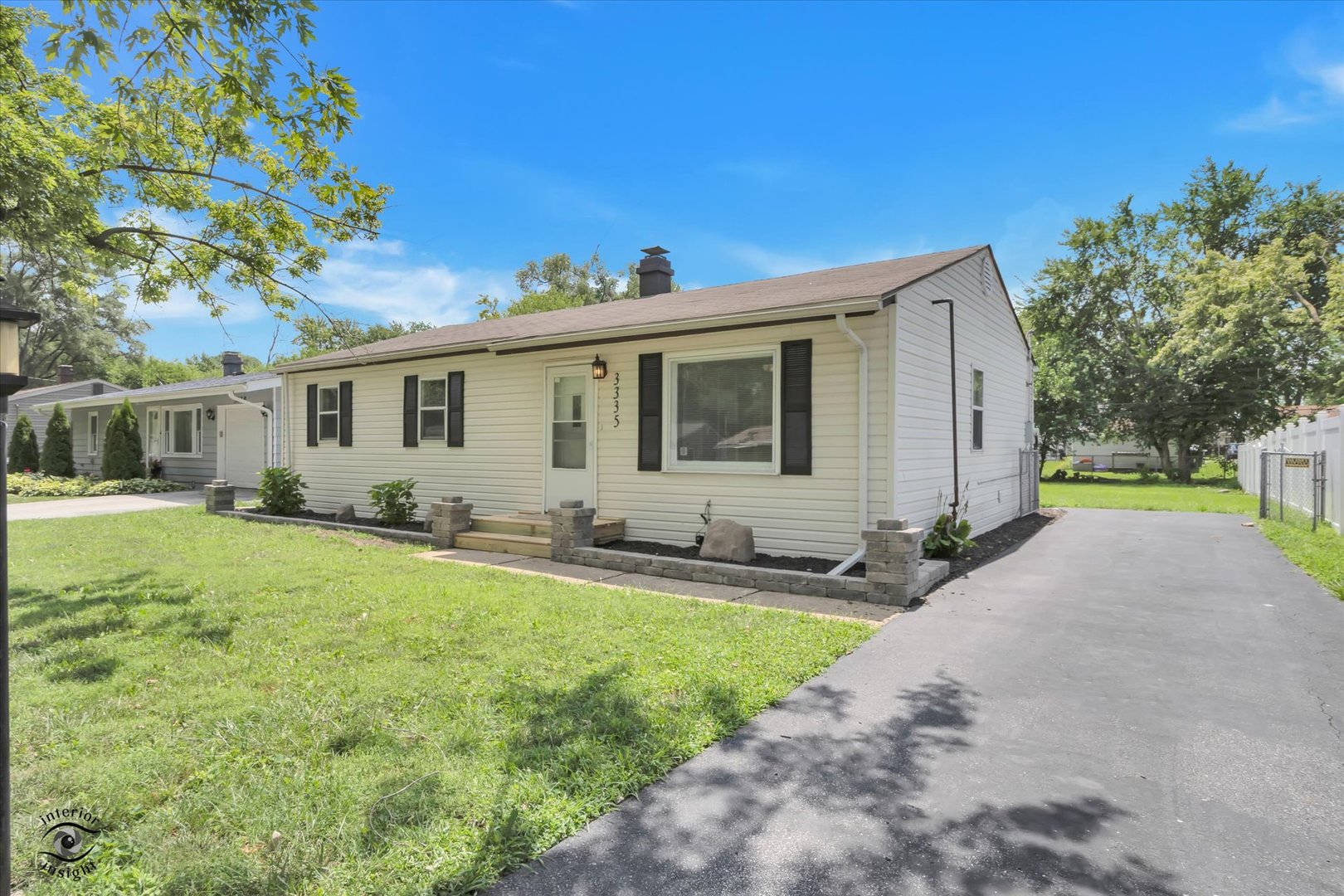 3335 Roesner Drive Property Photo 3