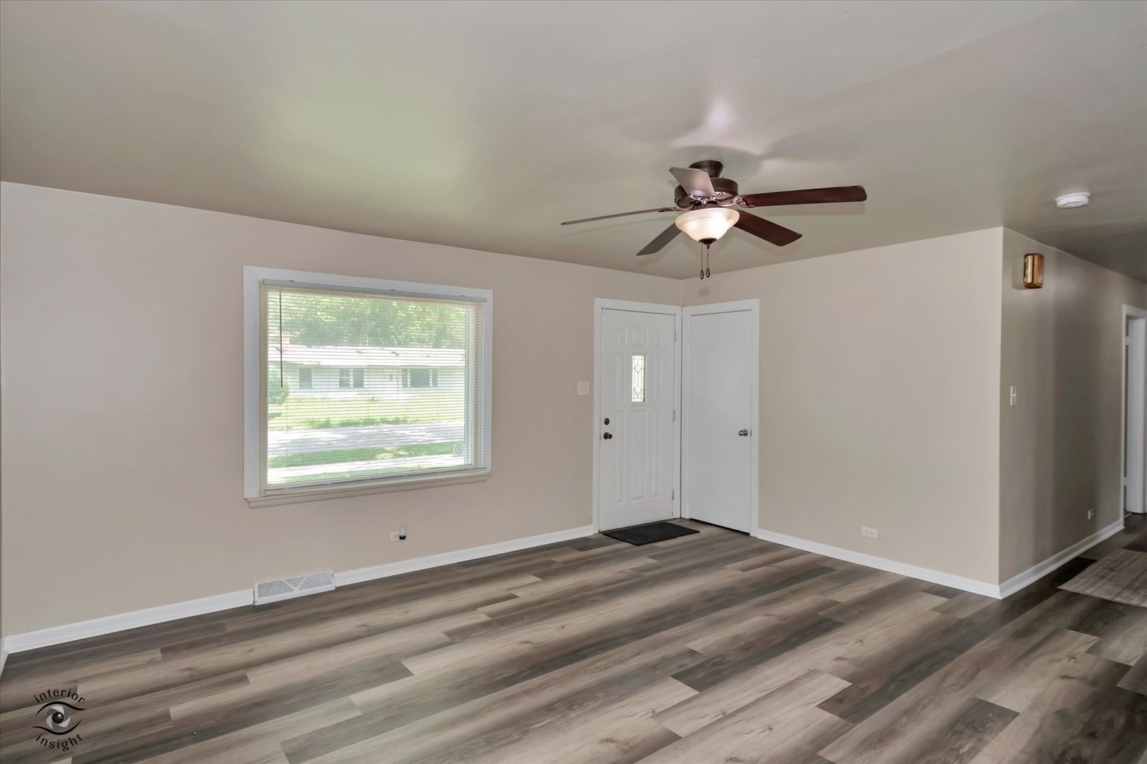 3335 Roesner Drive Property Photo 4