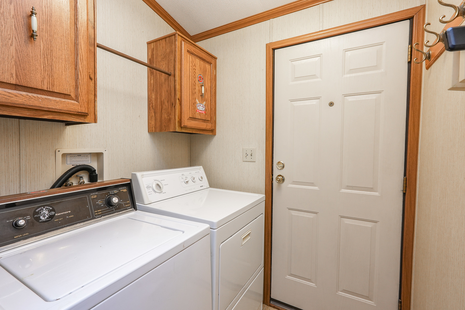 16 Maple Ridge Park Property Photo 15
