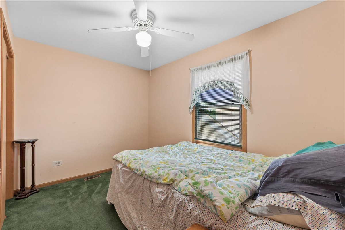 6911 Manchester Drive Property Photo 13