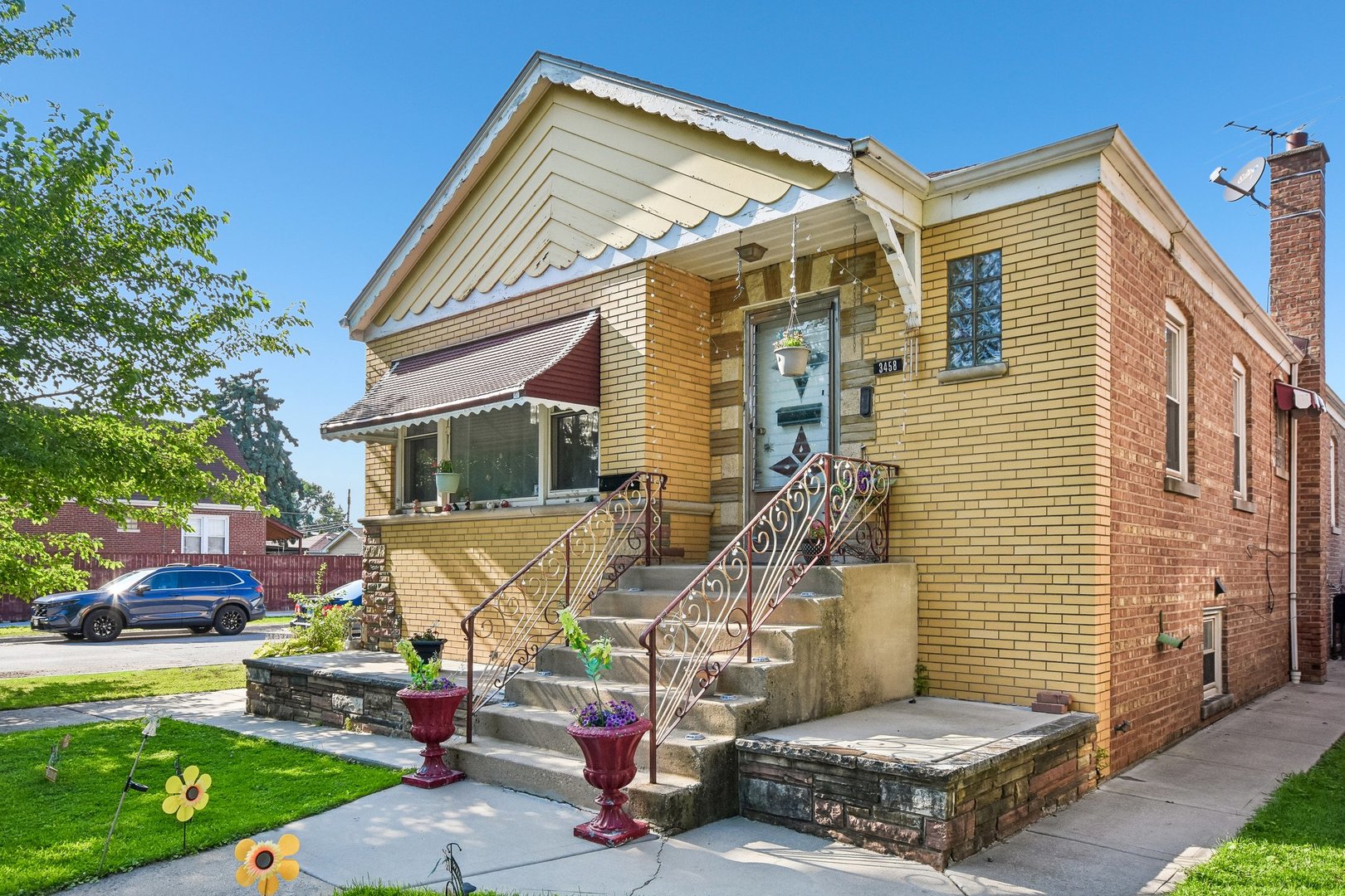 3458 W 72nd Place Property Photo 1