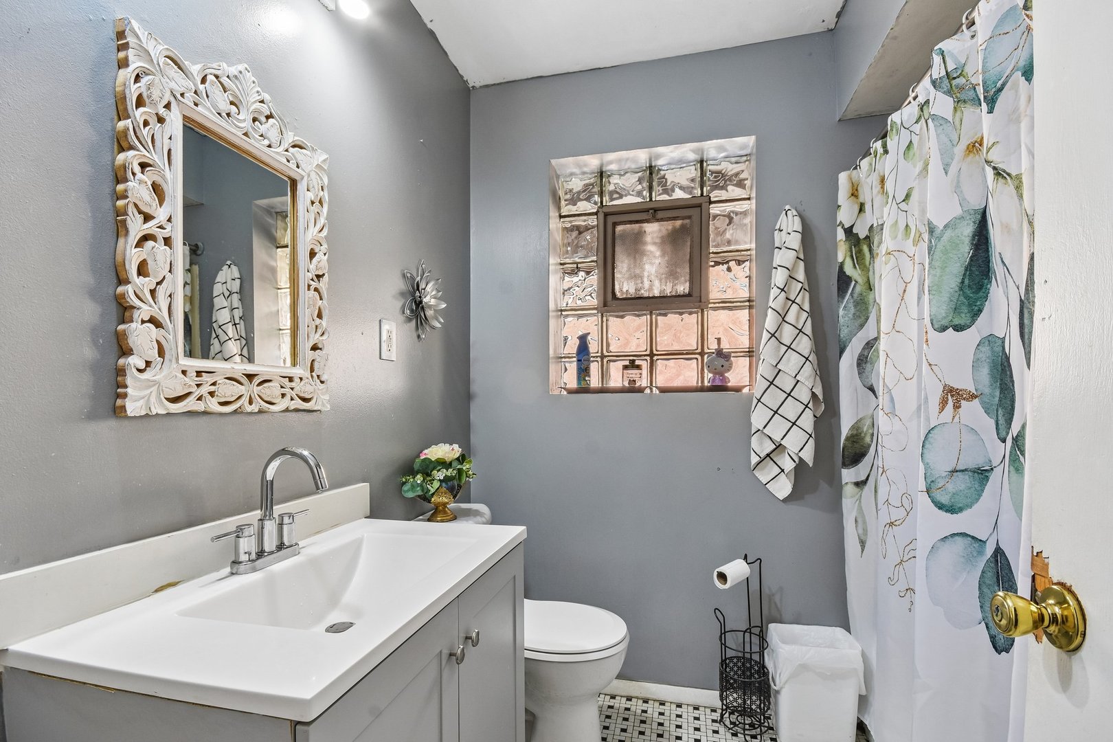 3458 W 72nd Place Property Photo 16