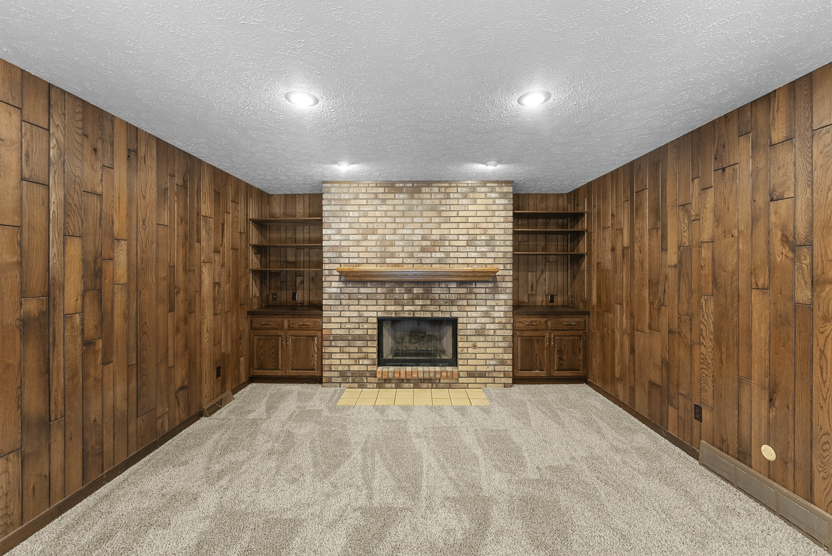 3746 53rd Street 1 Property Photo 4