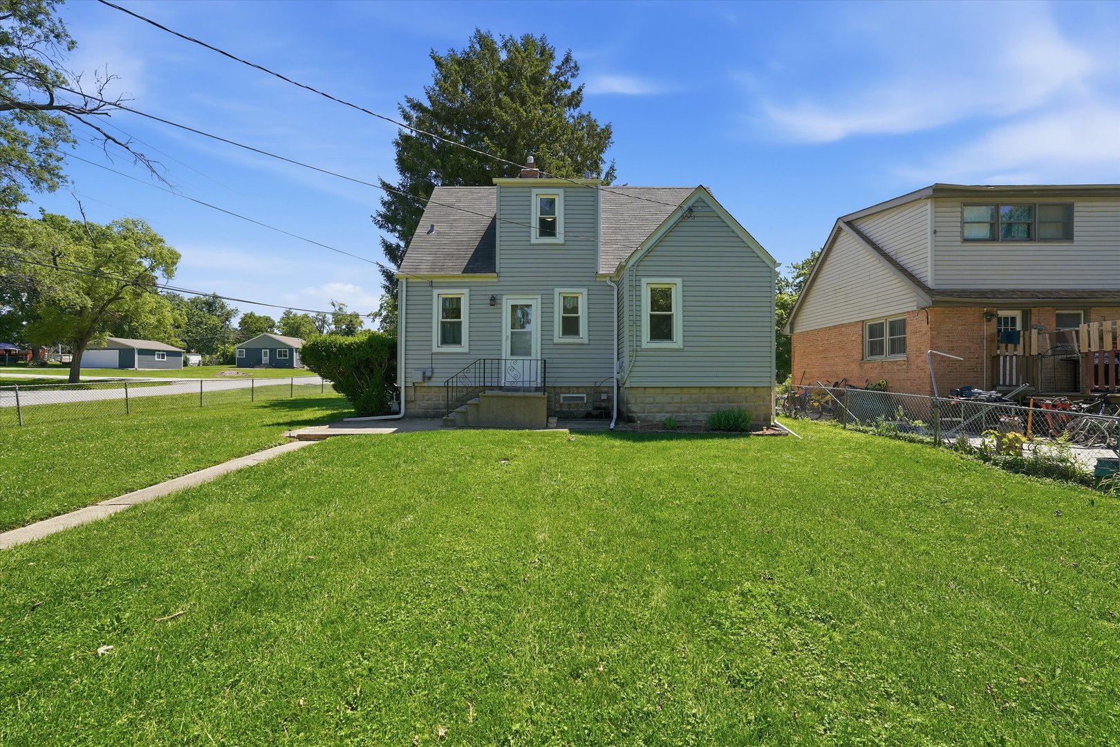 11800 S Ridgeway Avenue Property Photo 2
