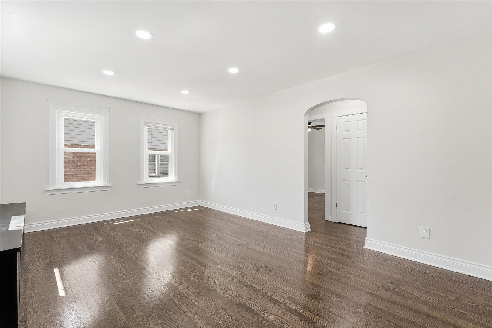 11800 S Ridgeway Avenue Property Photo 6