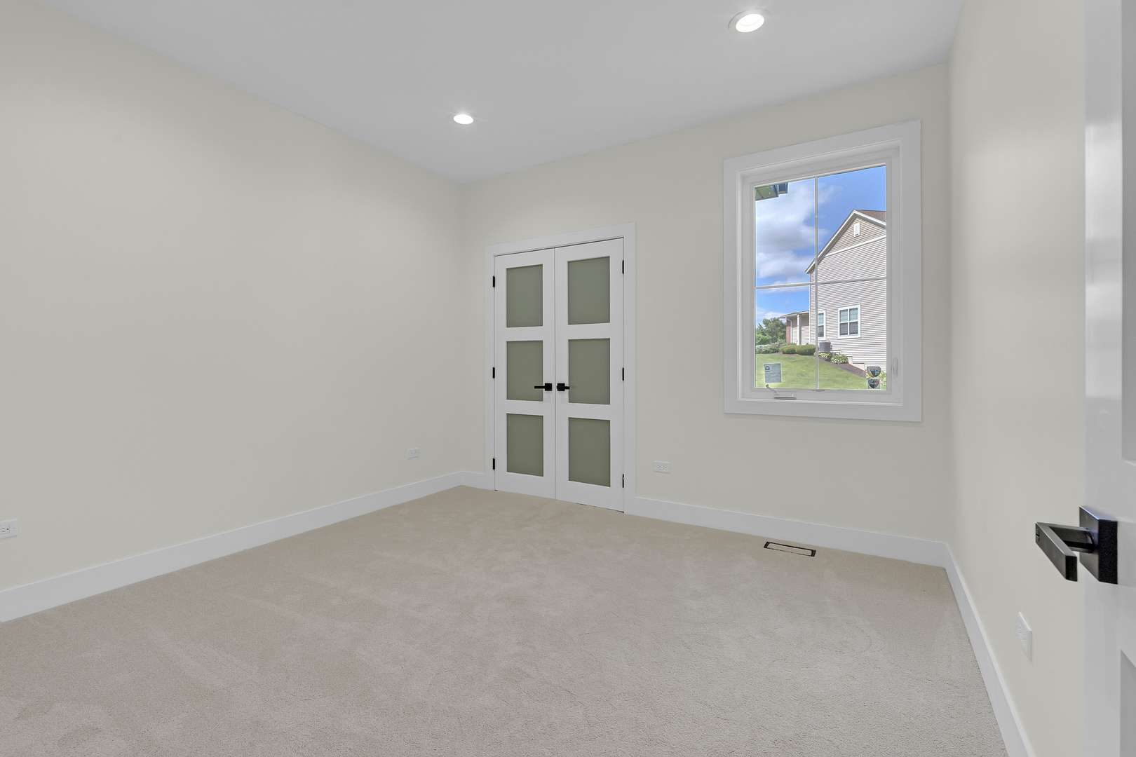 618 W Meadow Avenue Property Photo 45