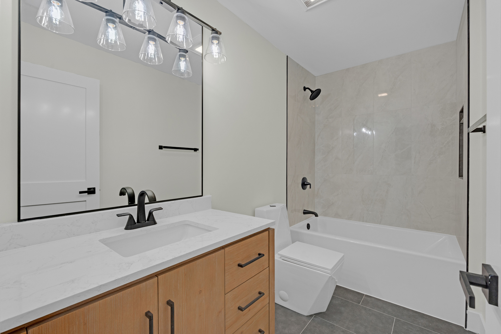 618 W Meadow Avenue Property Photo 51