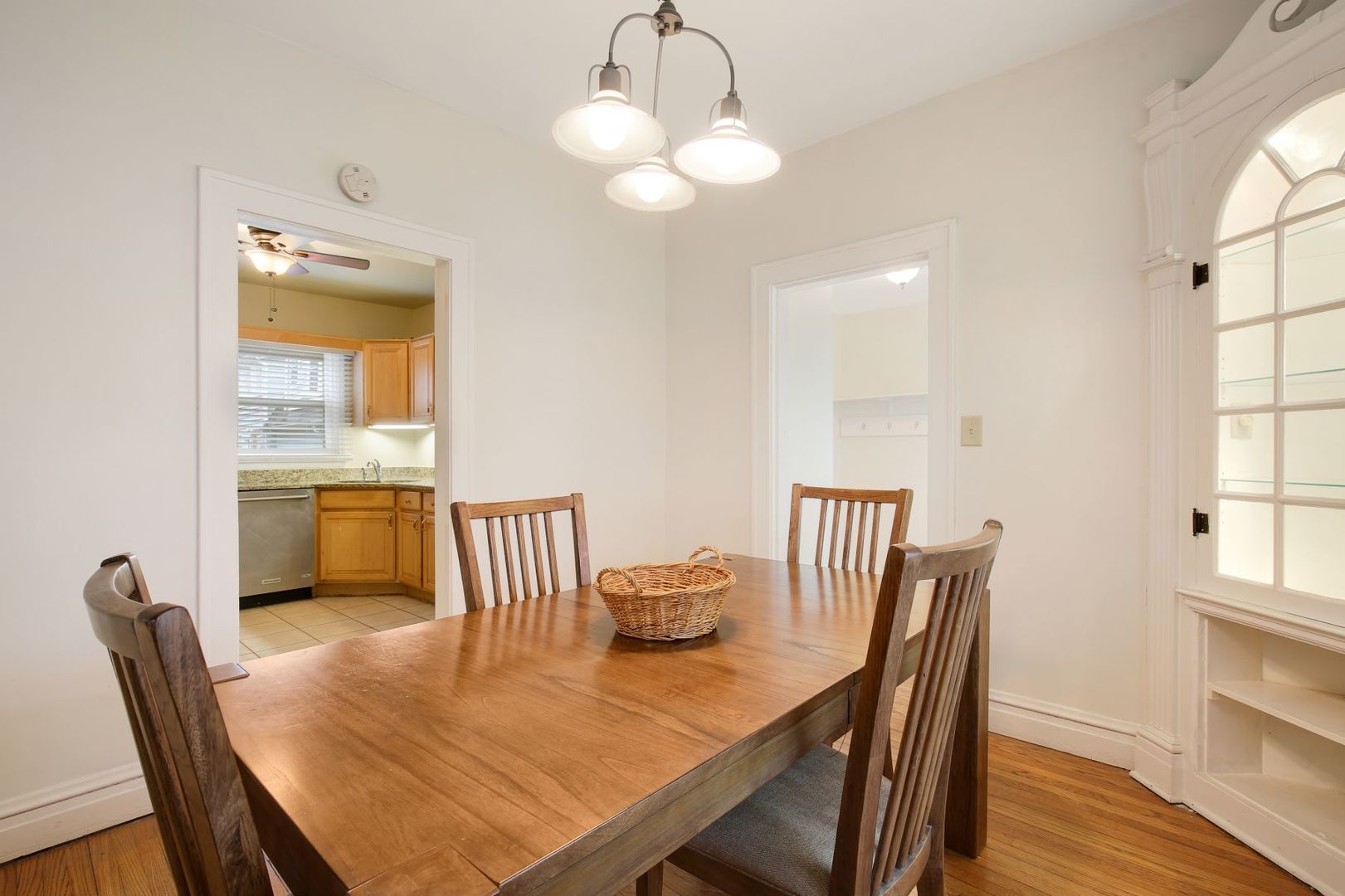 101 W Maple Avenue Property Photo 3
