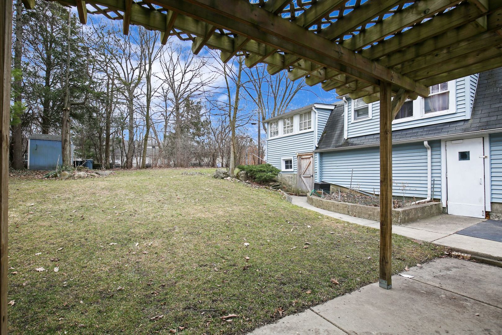 101 W Maple Avenue Property Photo 21