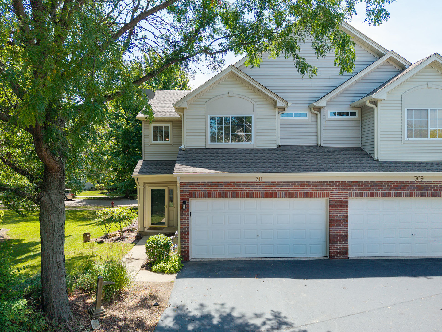 311 Abington Woods Drive Property Photo 1
