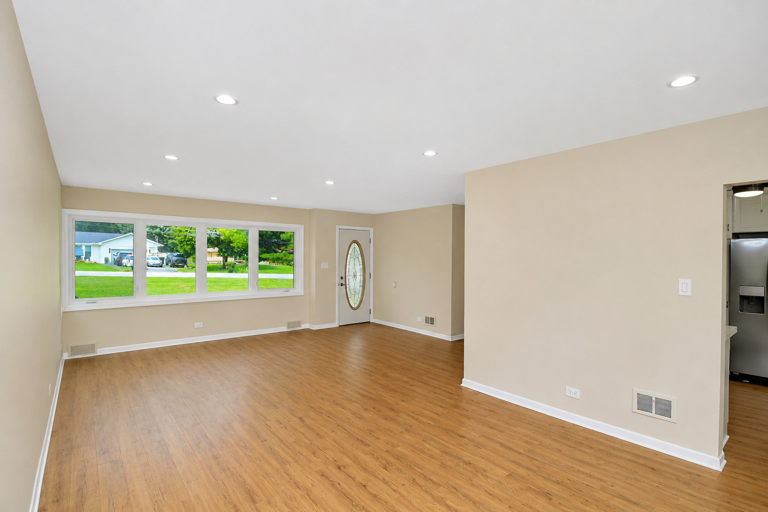 7n435 Linden Avenue Property Photo 10