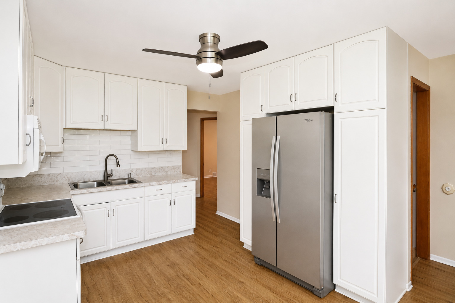 7n435 Linden Avenue Property Photo 12